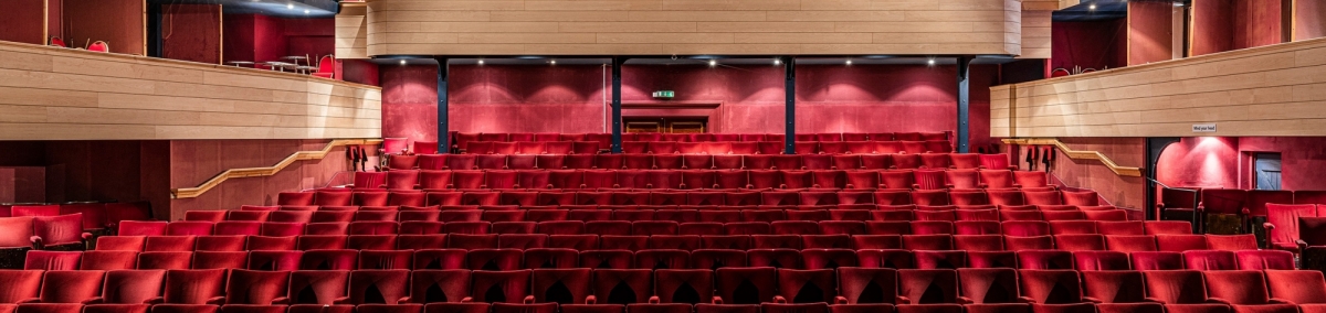Seats 2560X1440